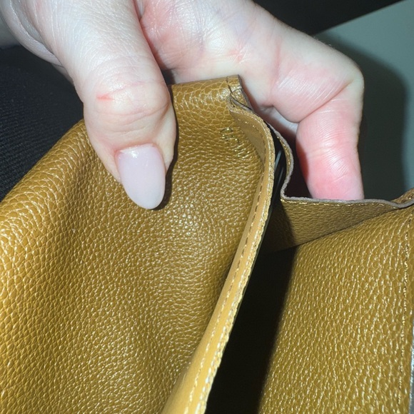 LV Curieuse Long Wallet - Picture 8 of 9